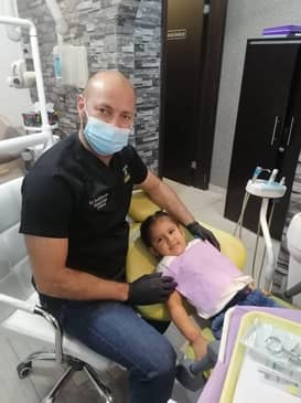 Slider image (2) Elizondo Dental Group